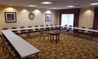 Country Inn & Suites by Radisson, Knoxville at Cedar Bluff, TN