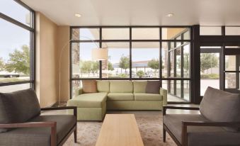 Country Inn & Suites by Radisson, Dixon, CA - UC Davis Area