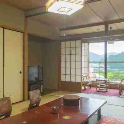 Hotel Gujo Hachiman Rooms