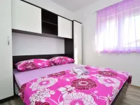 Sun Seeker Hotels in Brodarica