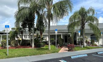 Ramada by Wyndham Cocoa
