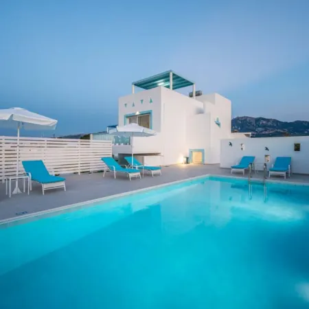 Xenos Villa 6 with a Private Pool Near the Sea