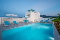 Xenos Villa 6 with a Private Pool Near the Sea