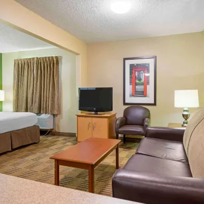 Extended Stay America Suites - Houston - Med Ctr - NRG Park - Kirby Hotels near Reliant Park