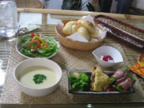 海乃宿Urumanchu酒店