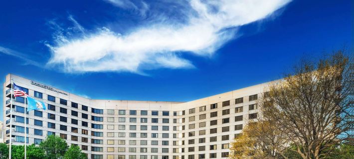 DoubleTree by Hilton Tulsa - Warren Place Hotel di Tulsa