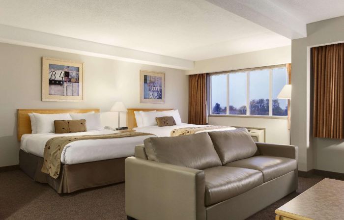 Days Inn by Wyndham Victoria Airport Sidney