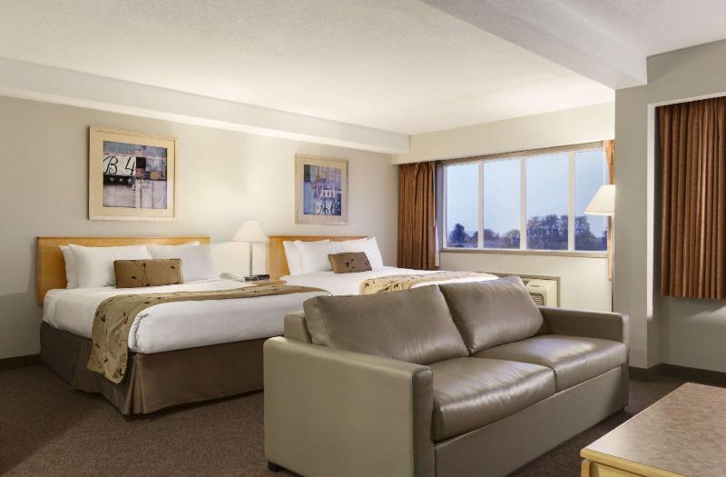 Days Inn by Wyndham Victoria Airport Sidney
