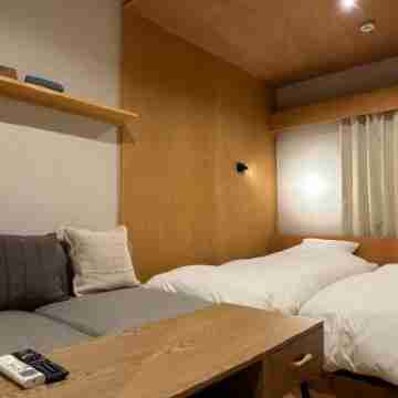 Lake Side Inn Mirahakone Rooms