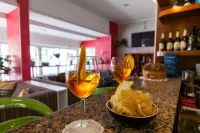 Hotel Sandra - Barer