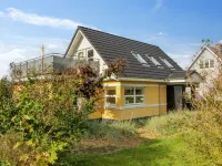 "Thorgny" - 900m from the Sea  호텔