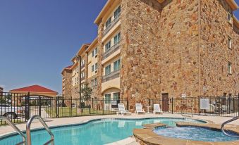 La Quinta Inn & Suites by Wyndham McKinney