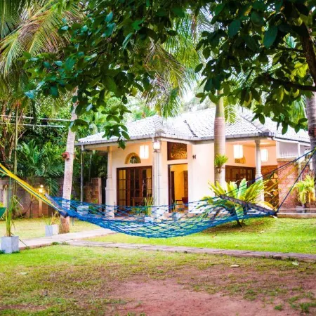Pavana Hotel