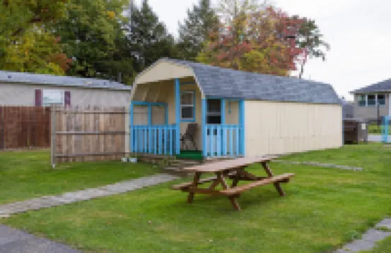 파크사이드 모텔 바이 OYO 메드빌 코노트 레이크