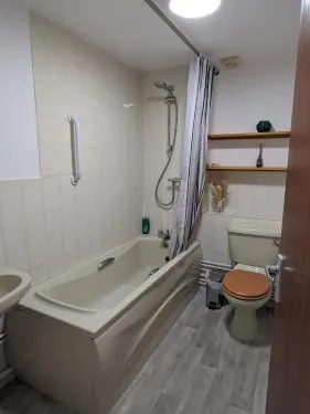 瑞伊船屋 16 號酒店