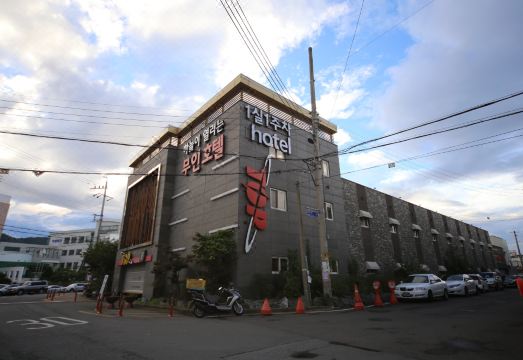 숙소 내부 전경