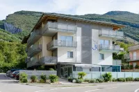 Hi Hotels Torbole - Pool & Spa Hotels in der Nähe von Monte Altissimo di Nago