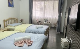 Pleasant Mountain View Residence Apartment (Qidaoyan Street)(惬意观山居公寓 ...