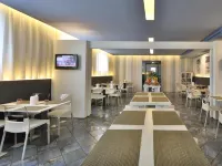 Best Western Plus Hotel Farnese - breakfast