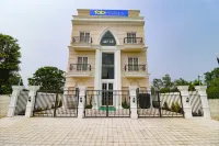 FabHotel K9 Villa