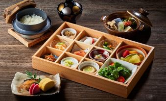 1. 쿠라야도 이로하..