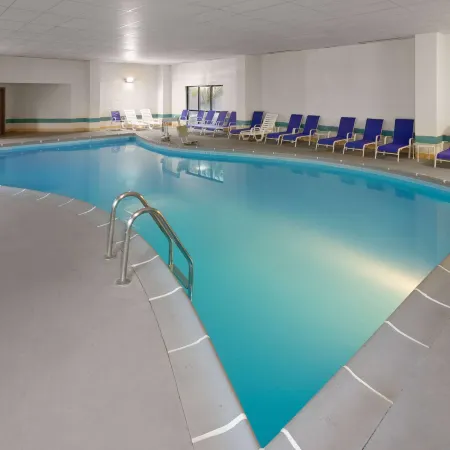 Days Inn & Suites by Wyndham Northwest Indianapolis