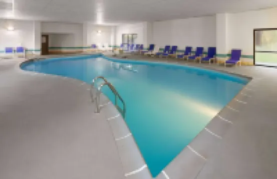 Days Inn & Suites by Wyndham Northwest Indianapolis