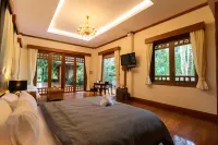 Chayana Resort Hotels in Amphoe Mae Chan