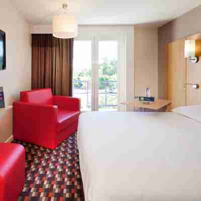 Ibis Styles Chinon Rooms