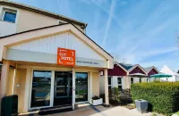 Cit'Hotel Design Booking Evry Saint-Germain-lès-Corbeil Sénart - ห้องครัว