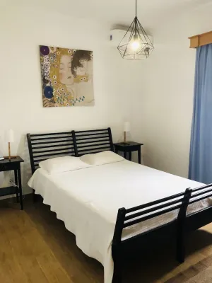 Spacious, Garden, and Private Parking