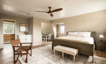 Chateau Syrah by AvantStay Picturesque Estate w Pool, Hot Tub, Pool Table & Table Tennis