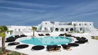 Million Stars Mykonos, Iconic by Design - สระว่ายน้ำบนดาดฟ้า