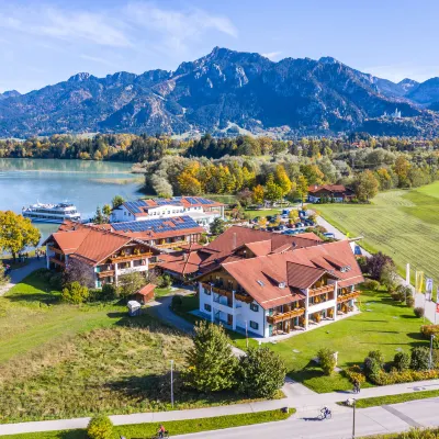 Hotel Sommer Отели рядом с достопримечательностью «Кемпинг Хопфензее»