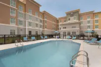 Homewood Suites by Hilton Mobile I-65/Airport Blvd - piscina