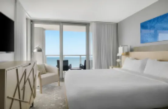 Marriott's Crystal Shores 마르코아일랜드 호텔