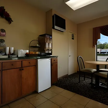 Super 8 by Wyndham Eufaula