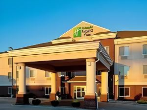 Holiday Inn Express & Suites Havelock NW-New Bern