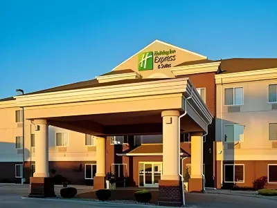 Holiday Inn Express & Suites Havelock NW-New Bern