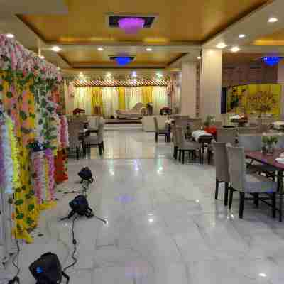 Rajwada Inn Dining/Meeting Rooms