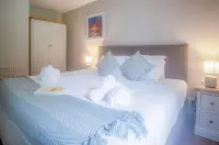 Hill House - 4 Bedroom Holiday Home - Llanrhidian Hotels in Llanrhidian Lower