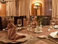 Logis Hotel Restaurant de la Poste Hotels in Les Ancizes-Comps