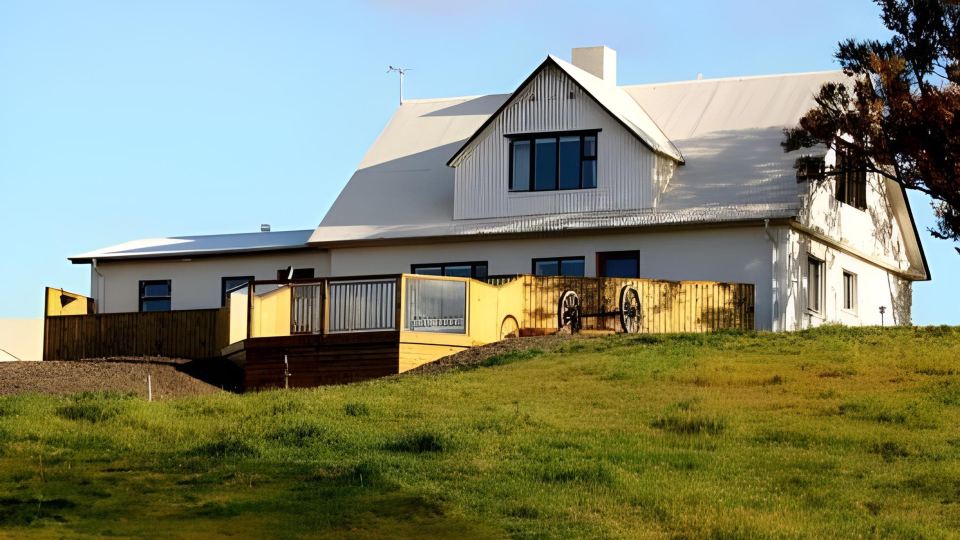 Guesthouse Steindórsstadir, West Iceland
