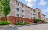 Extended Stay America Select Suites - Atlanta - Buckhead Hotels in Brookhaven