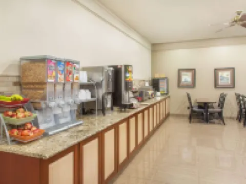 Hawthorn Extended Stay by Wyndham Bloomington Hotels in Bloomington