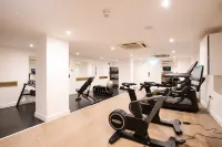 Millennium Hotel and Conference Centre Gloucester London - parking