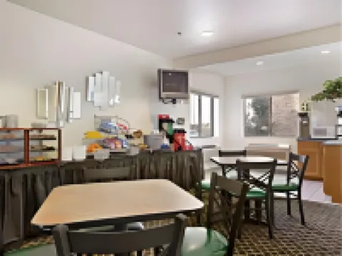 Quality Inn Noblesville-Indianapolis Hotels in Noblesville