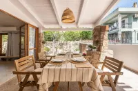 Villa Iole Apartment Hotels in Calasetta