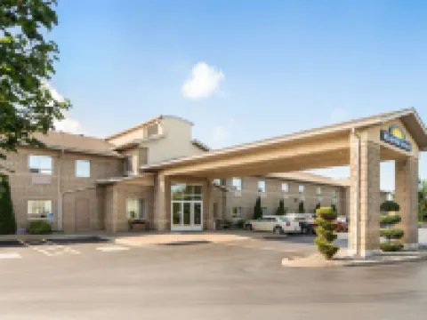 Days Inn by Wyndham Leamington Hotels in Leamington