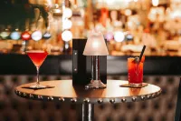 DoubleTree by Hilton Bristol South - Cadbury House - bars